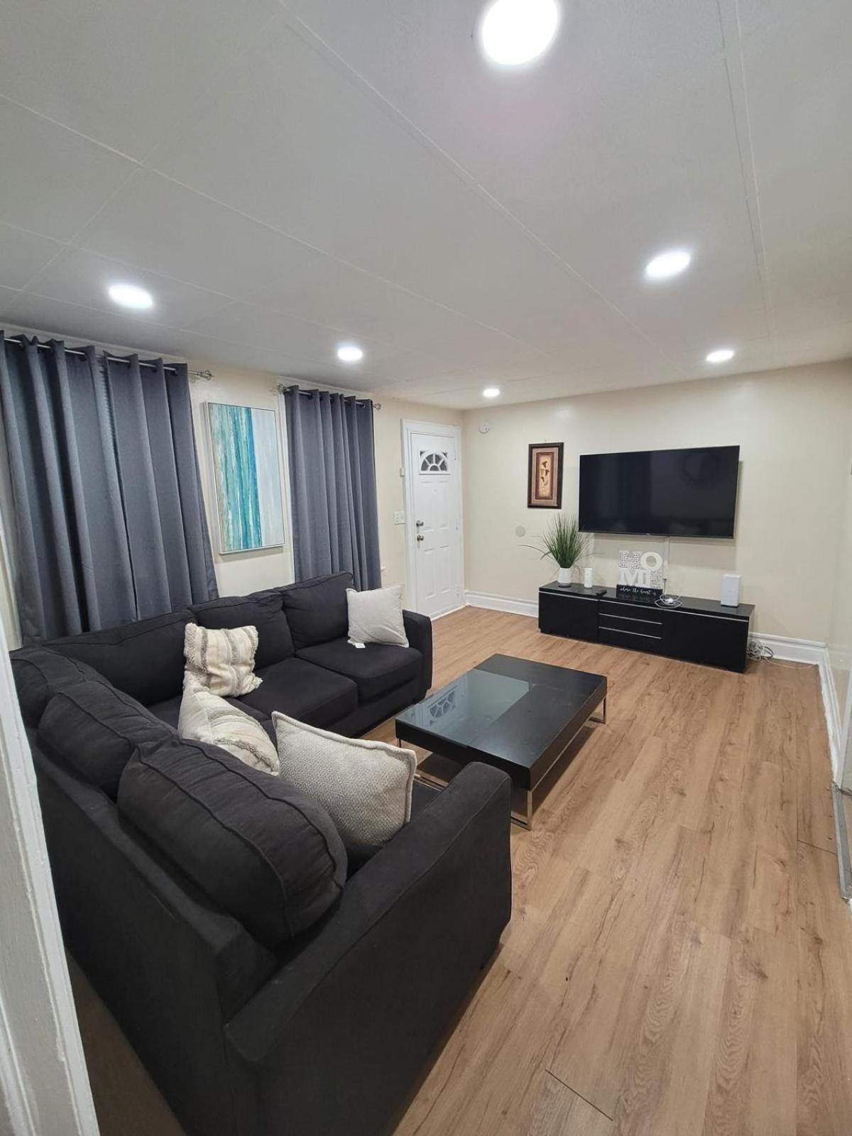 Z & Z Apartment Ньюарк Экстерьер фото